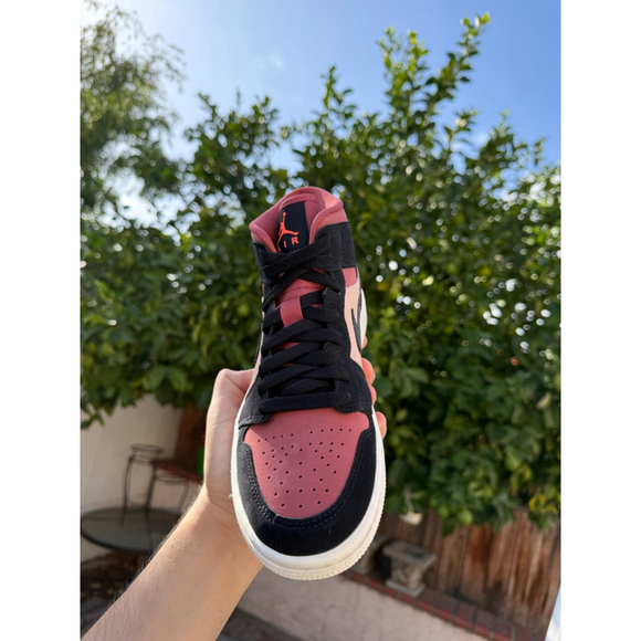 Jordan 1 Mid Sneakers Size 6 Black Pink bq6472-202 - Picture 3 of 5